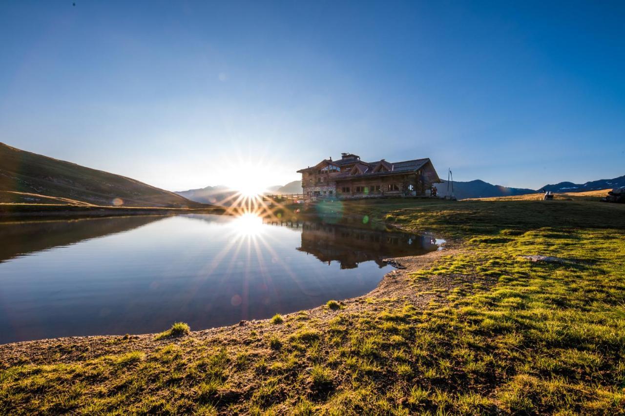 Sunny Valley Mountain Lodge Bormio Kültér fotó